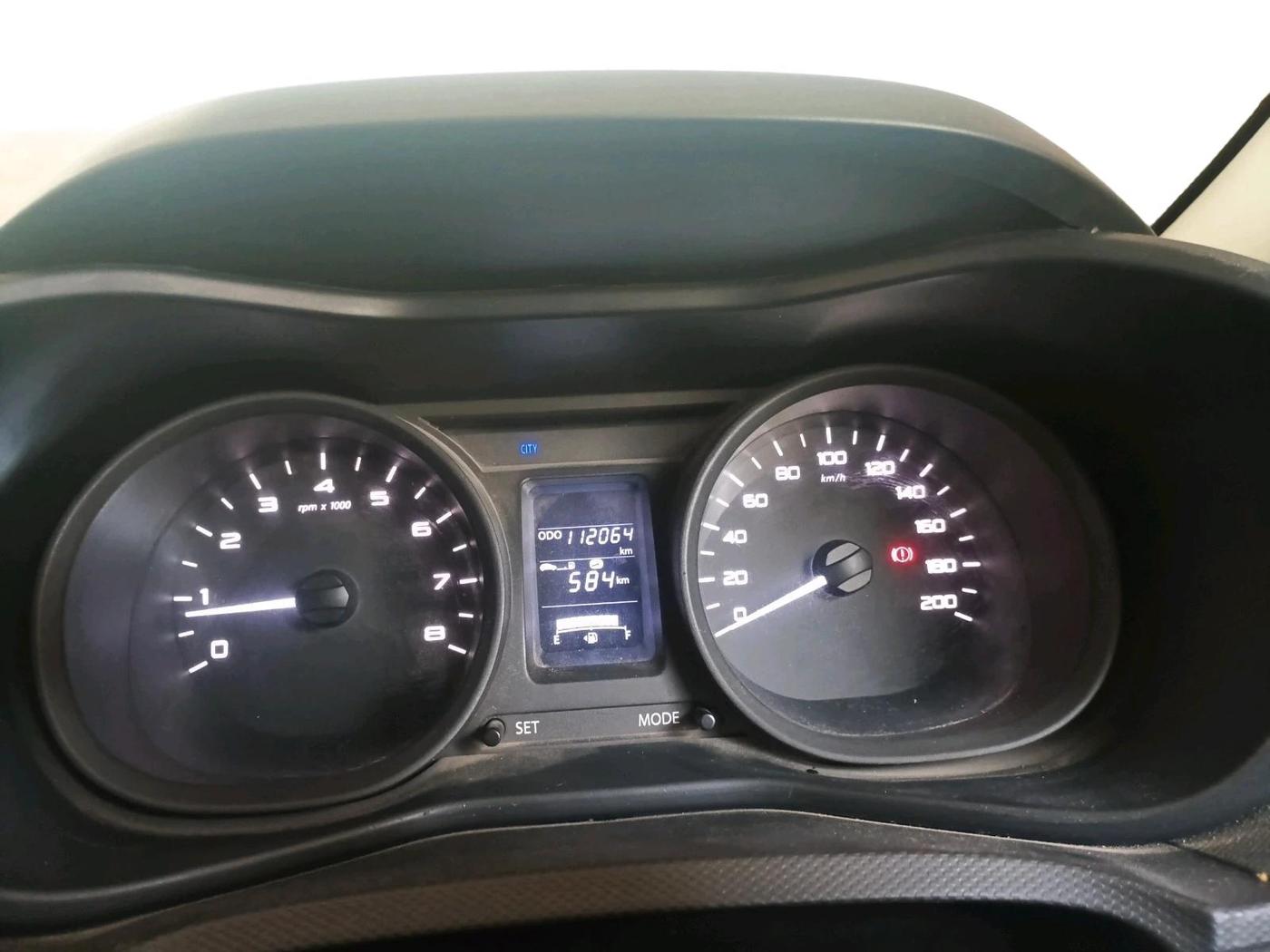 2018 Tata NEXON XM DIESEL, Diesel, Manual, 1,12,064 km, interior
