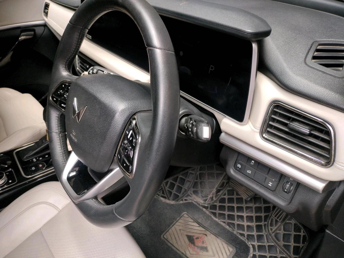 2024 Mahindra XUV700 AX 7 LUXURY D AWD AT 7 STR, Diesel, Automatic, 58,867 km, interior