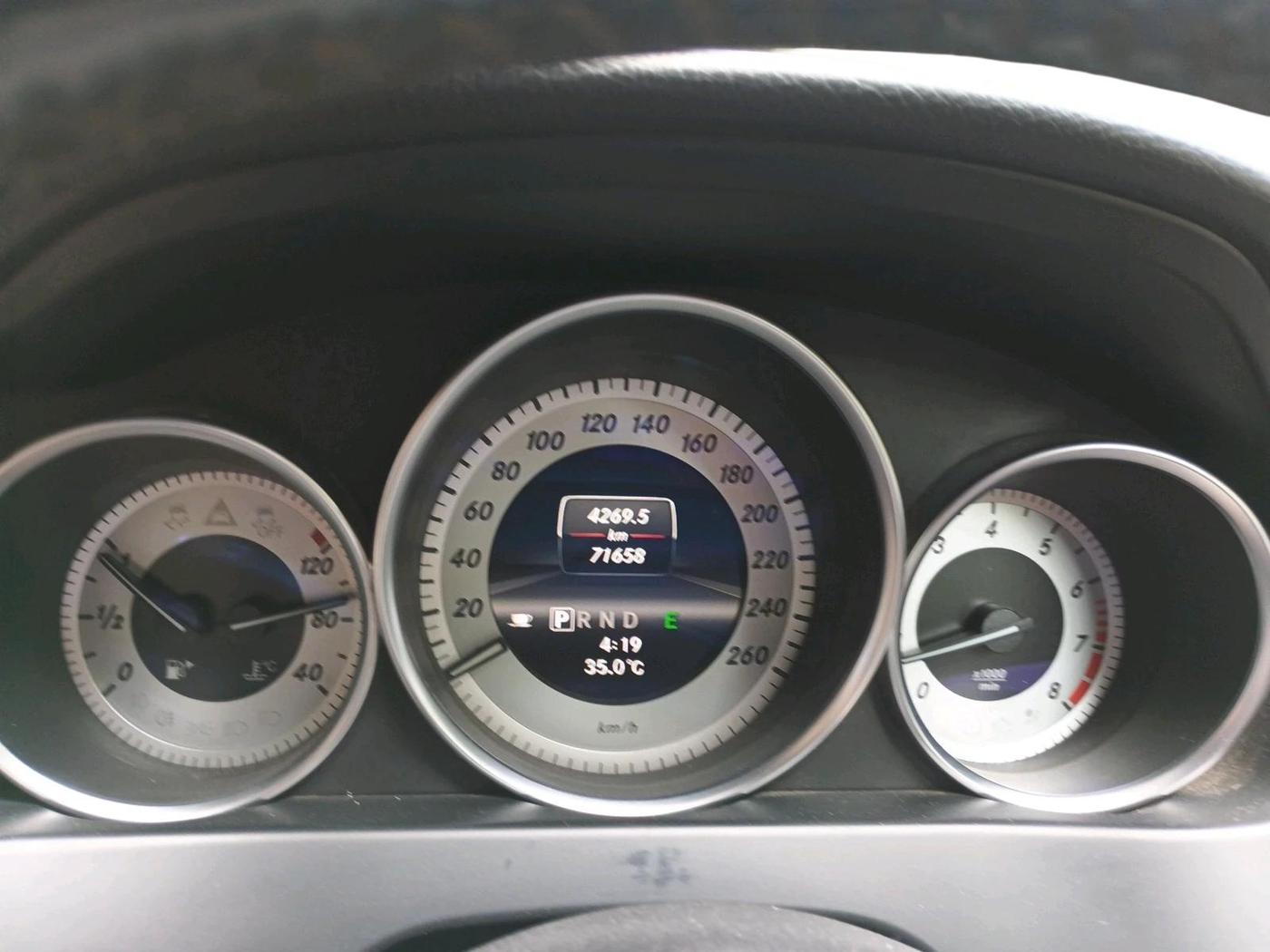 2013 Mercedes Benz C Class 200 CGI AVANTGARDE, Petrol, Automatic, 71,658 km, interior