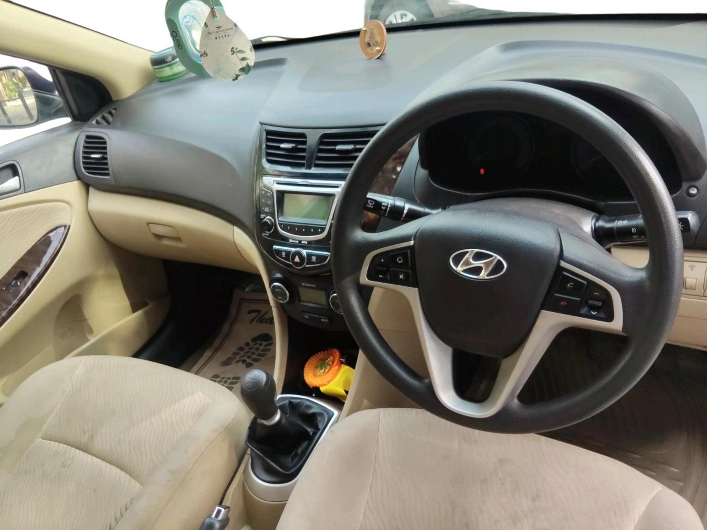 2013 Hyundai Verna FLUIDIC 1.6 VTVT SX, Petrol, Manual, 21,248 km, interior