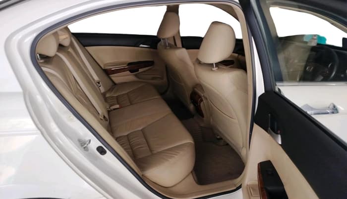 2011 Honda Accord 2.4L I-VTEC AT, Petrol, Automatic, 74,163 km, interior