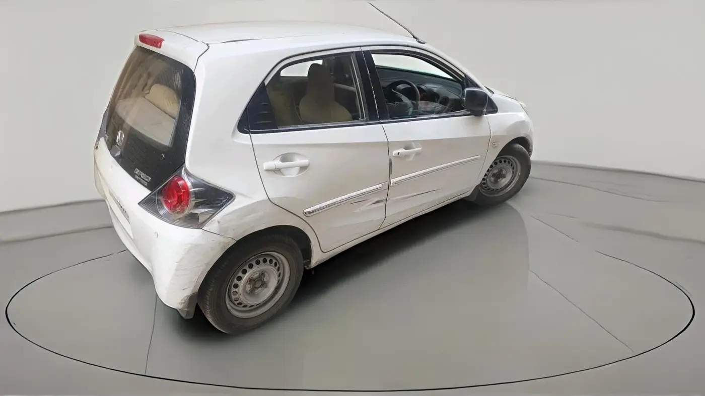 2012 Honda Brio EX MT, CNG, Manual, 71,253 km, exterior