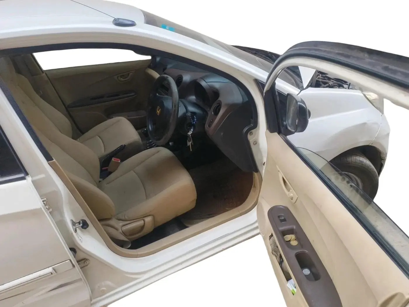 2012 Honda Brio EX MT, CNG, Manual, 71,253 km, interior