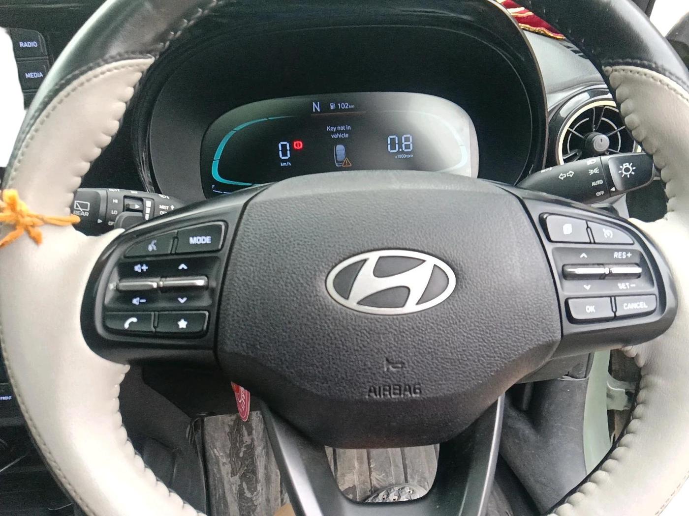 2023 Hyundai EXTER SX(O) 1.2 AMT, Petrol, Automatic, 37,475 km, interior