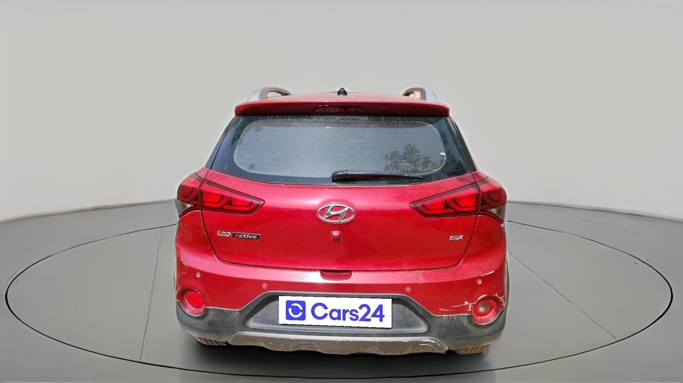 2015 Hyundai i20 Active 1.2 SX, CNG, Manual, 1,13,780 km, exterior