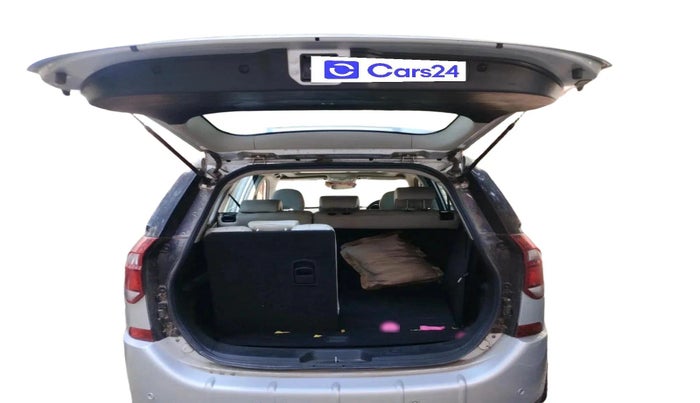 2020 Mahindra XUV500 W9 AT, Diesel, Automatic, 34,577 km, exterior