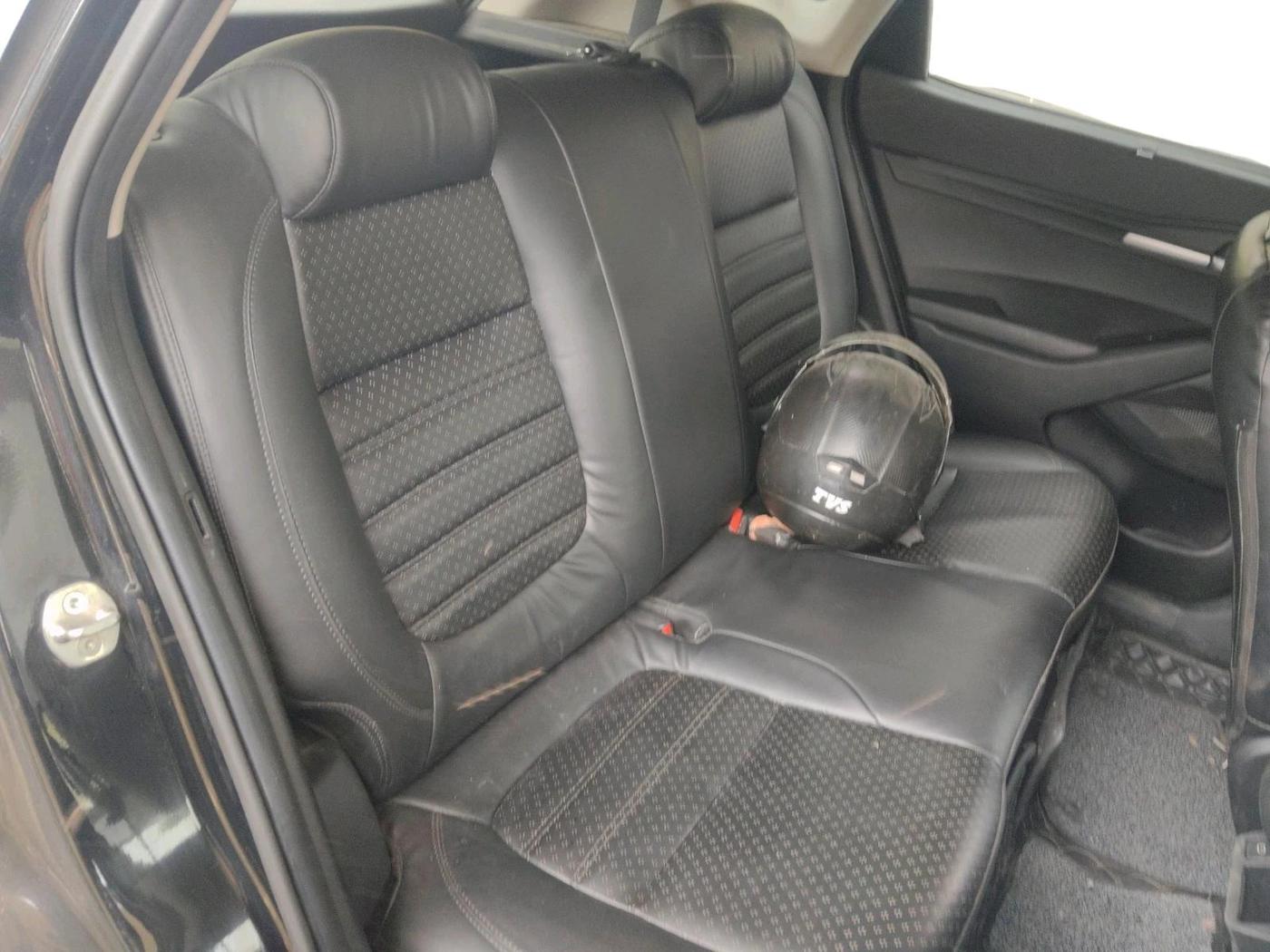 2024 KIA SELTOS HTK Plus 1.5 Petrol IVT, Petrol, Automatic, 21,078 km, interior
