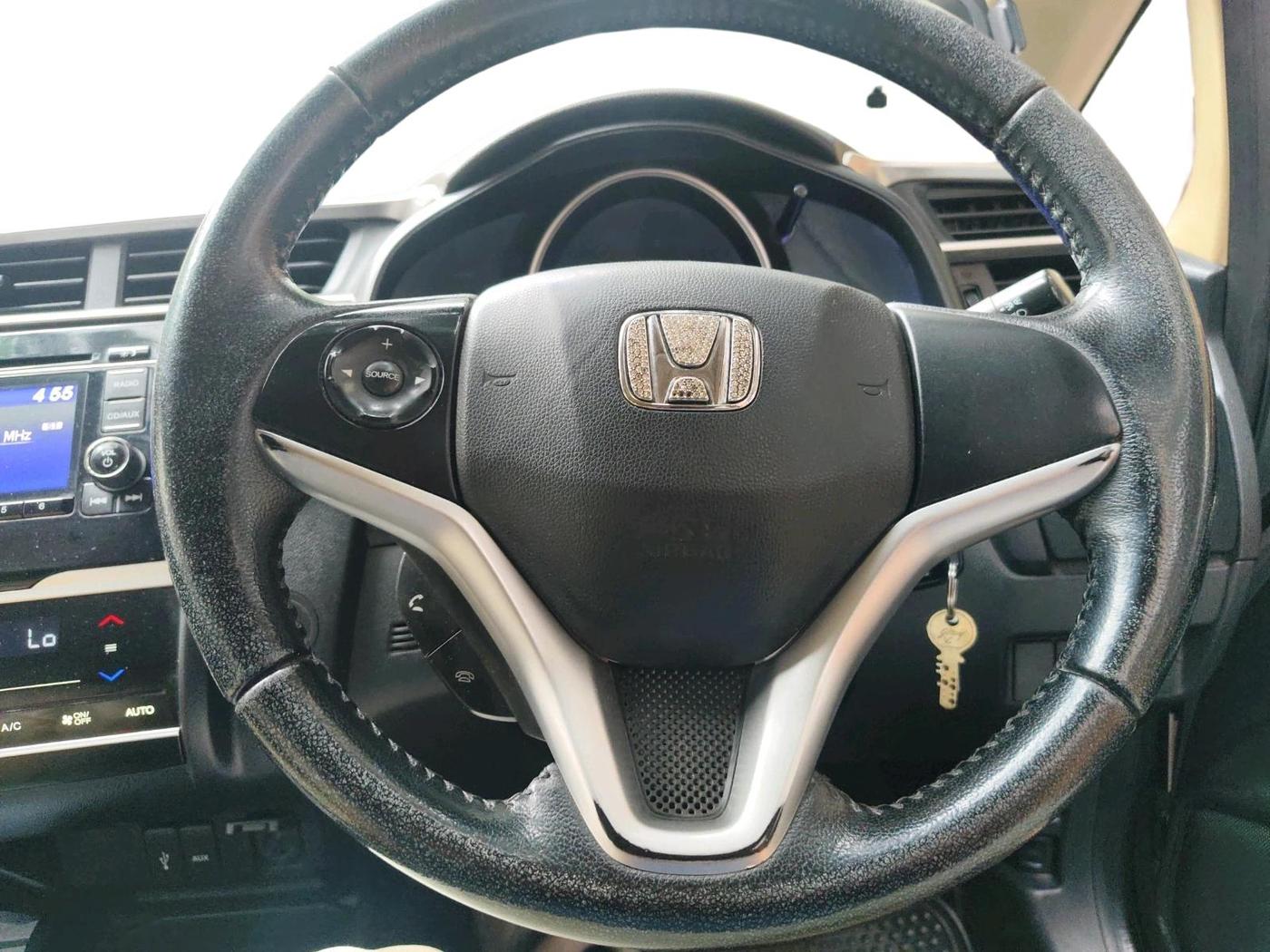2017 Honda Jazz 1.2L I-VTEC V, Petrol, Manual, 48,171 km, interior