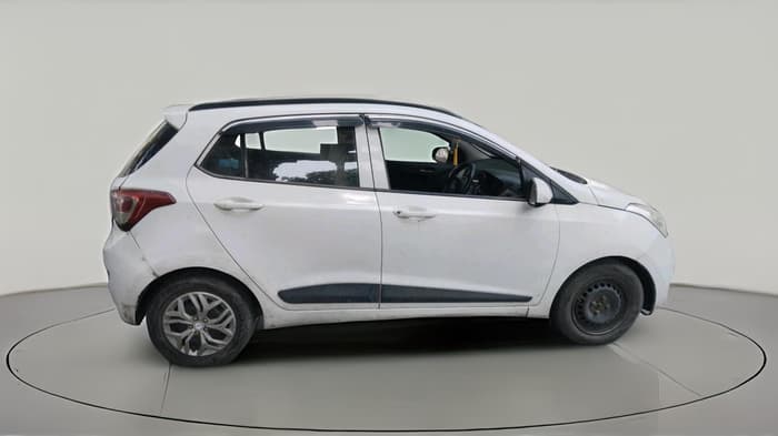 2015 Hyundai Grand i10 SPORTZ 1.2 KAPPA VTVT, CNG, Manual, 65,650 km, exterior