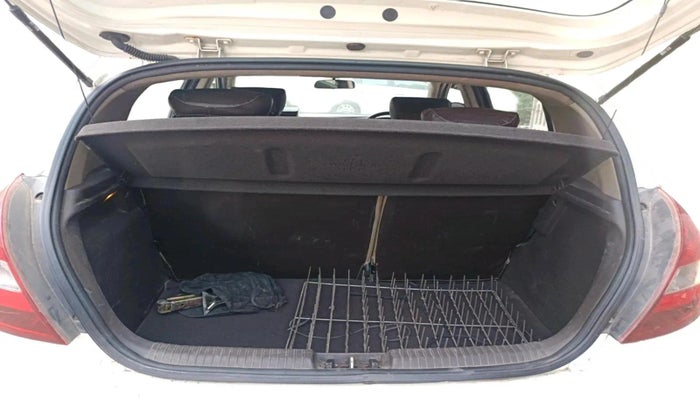 2011 Hyundai i20 SPORTZ 1.2, Petrol, Manual, 1,32,406 km, exterior