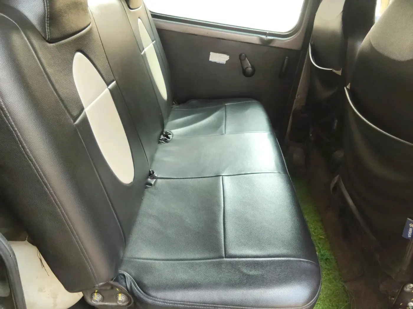 2023 Maruti Eeco 5 STR AC CNG, CNG, Manual, 35,688 km, interior