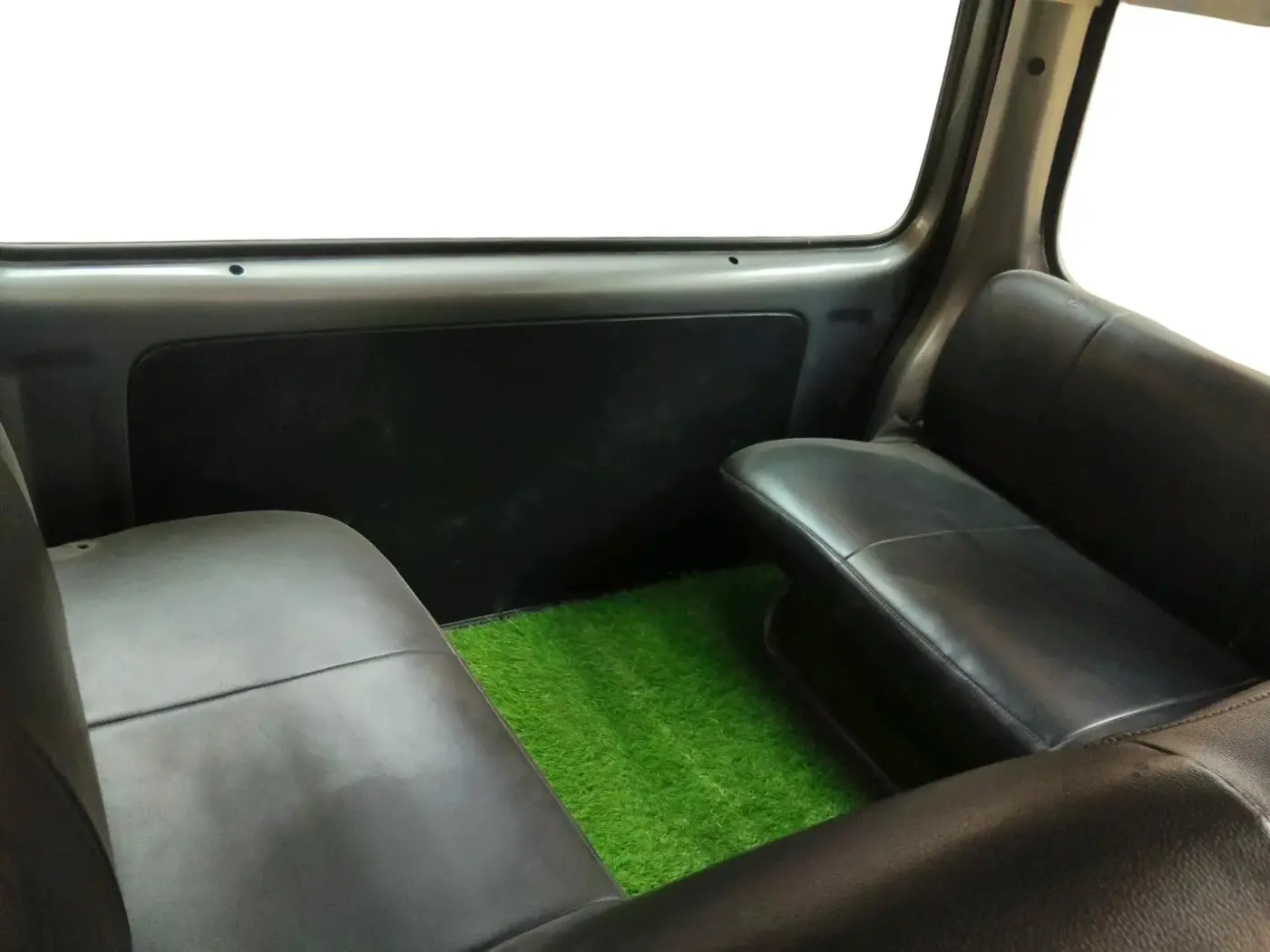 2023 Maruti Eeco 5 STR AC CNG, CNG, Manual, 35,688 km, interior