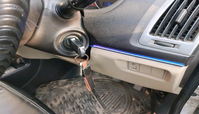 2012 Hyundai i20 SPORTZ 1.2, Petrol, Manual, 66,562 km, interior