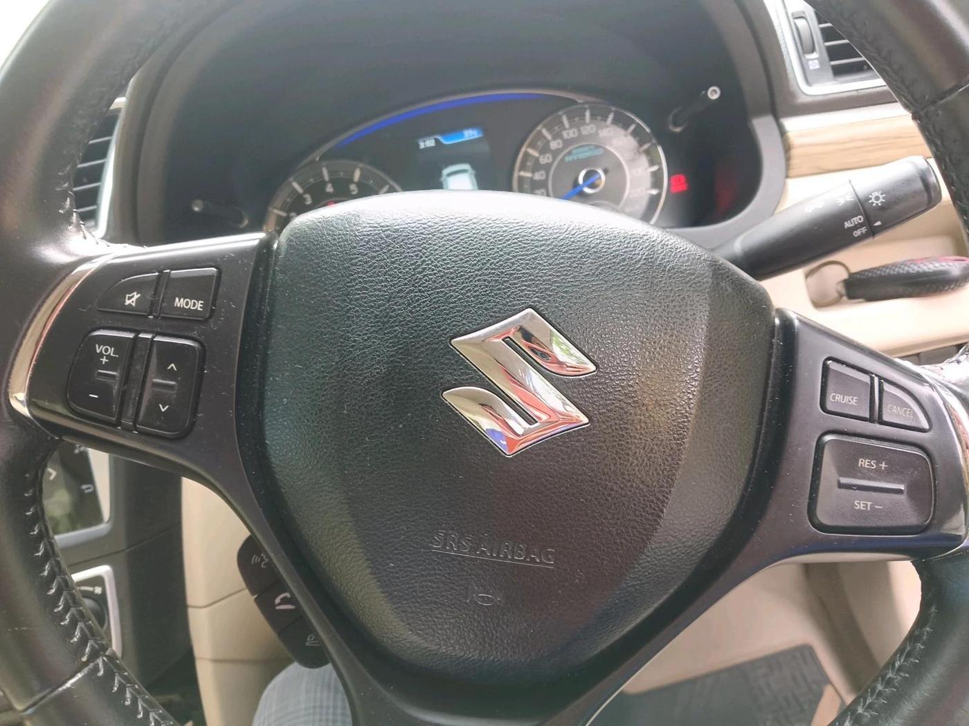 2022 Maruti Ciaz ALPHA 1.5 SHVS PETROL, Petrol, Manual, 33,659 km, interior