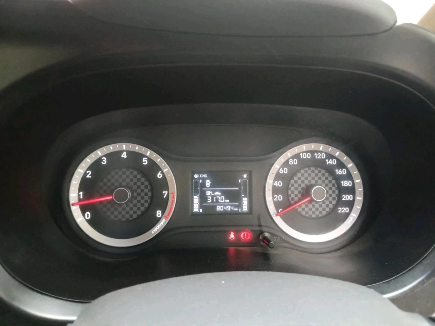2021 Hyundai AURA S 1.2 CNG, CNG, Manual, 80,494 km, interior