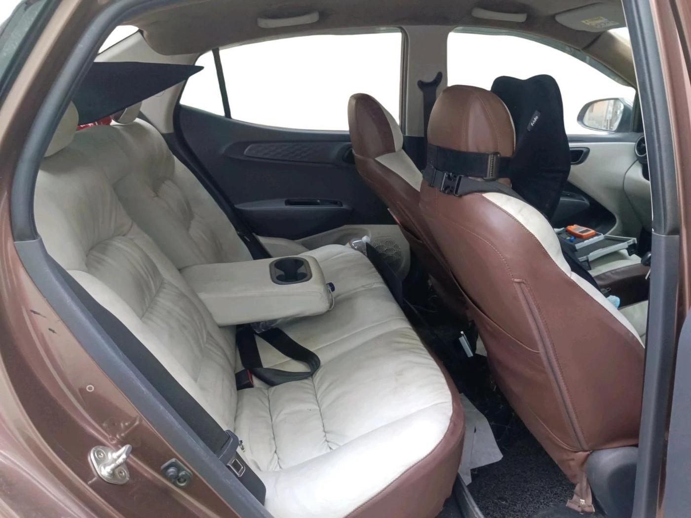 2021 Hyundai AURA S 1.2 CNG, CNG, Manual, 80,494 km, interior