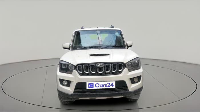 2018 Mahindra Scorpio S7, Diesel, Manual, 1,50,914 km, exterior