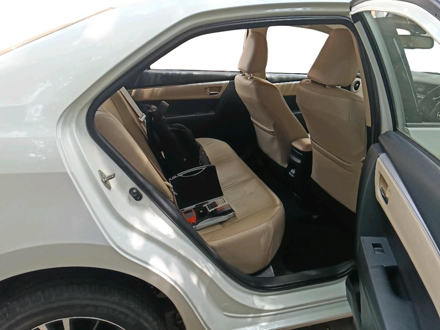 2017 Toyota Corolla Altis VL CVT PETROL, Petrol, Automatic, 37,972 km, interior