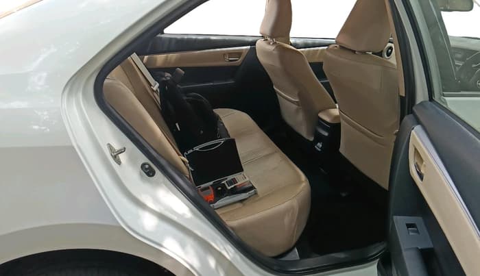2017 Toyota Corolla Altis VL CVT PETROL, Petrol, Automatic, 37,972 km, interior