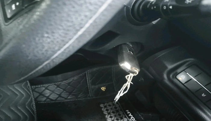 2024 Mahindra Thar LX P 2WD AT HT, Petrol, Automatic, 14,880 km, interior