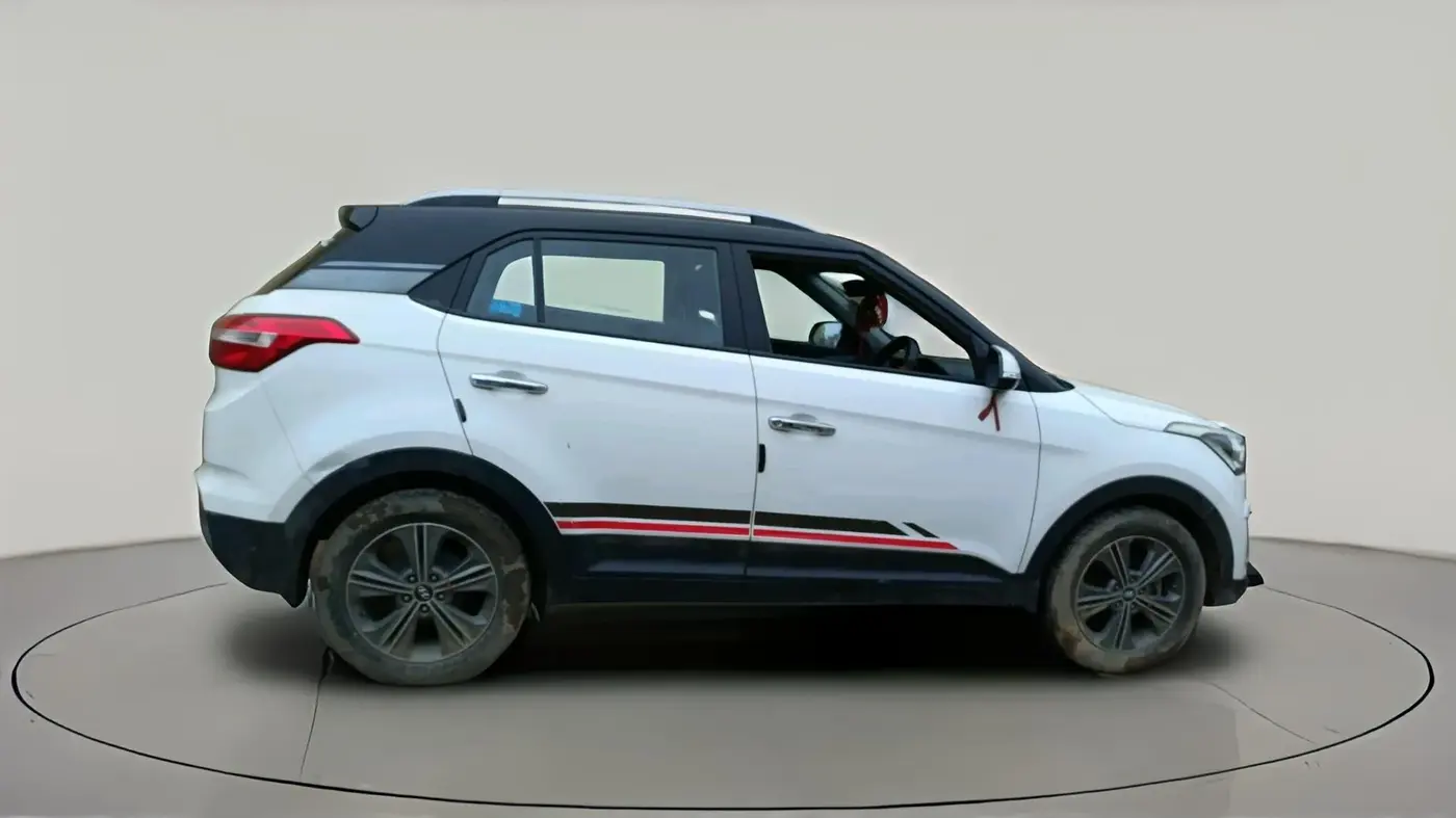 2016 Hyundai Creta SX PLUS 1.6 PETROL, Petrol, Manual, 88,000 km, exterior