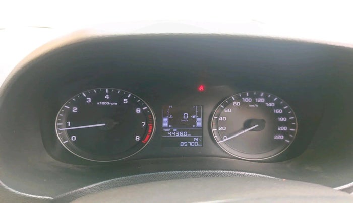 2016 Hyundai Creta SX PLUS 1.6 PETROL, Petrol, Manual, 85,700 km, interior