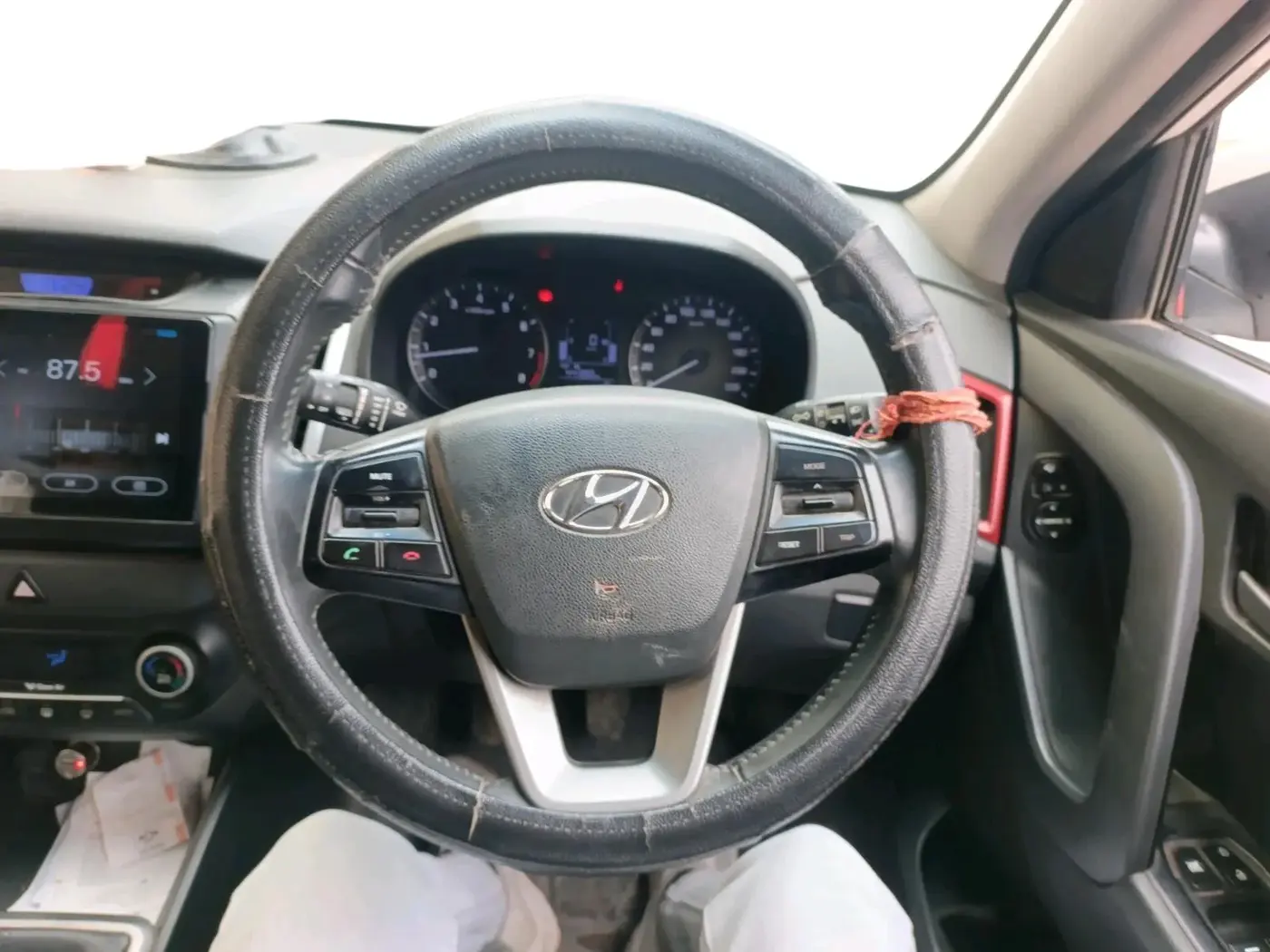 2016 Hyundai Creta SX PLUS 1.6 PETROL, Petrol, Manual, 88,000 km, interior