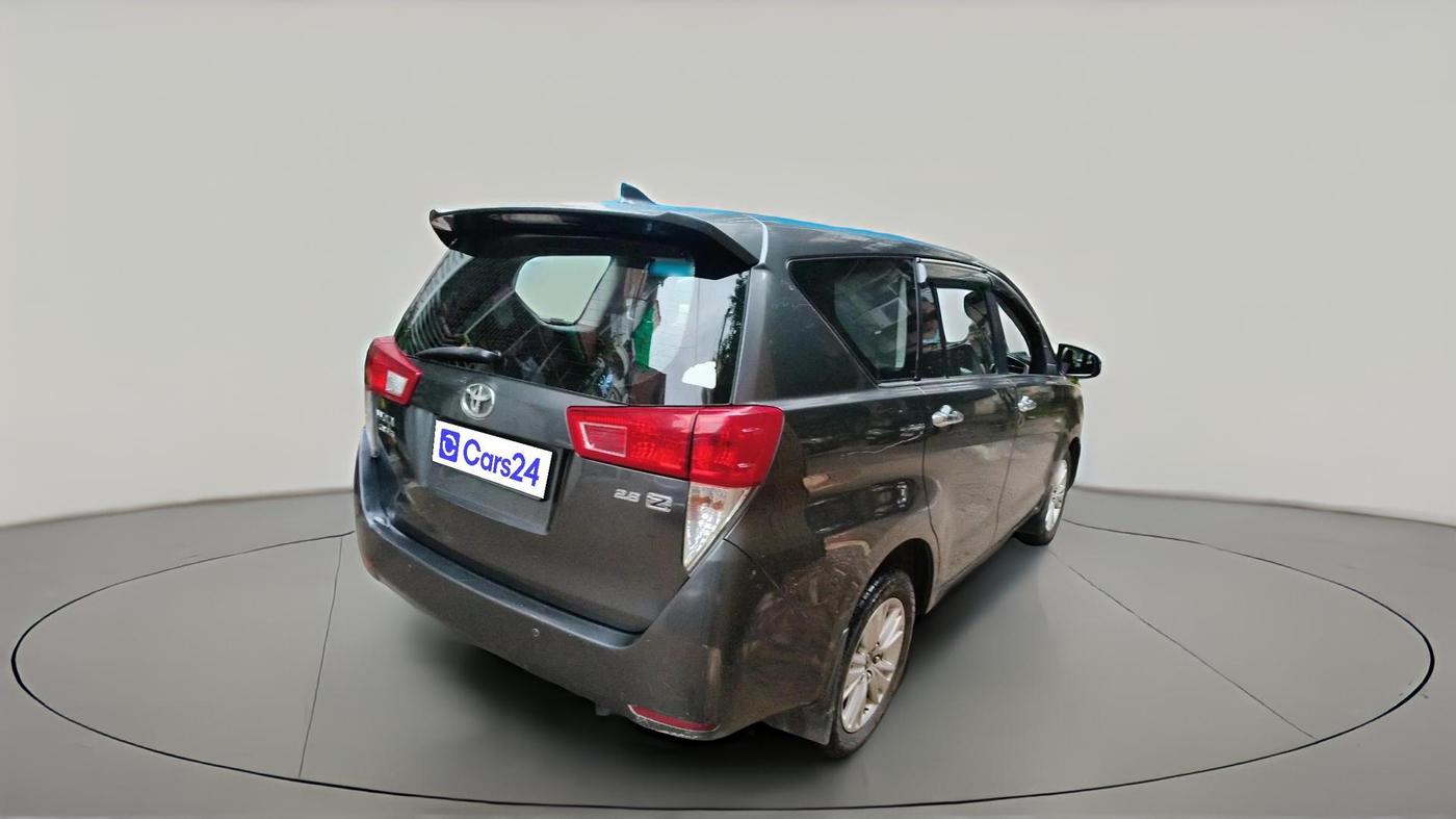 2018 Toyota Innova Crysta 2.8 ZX AT 7 STR, Diesel, Automatic, 93,068 km, exterior
