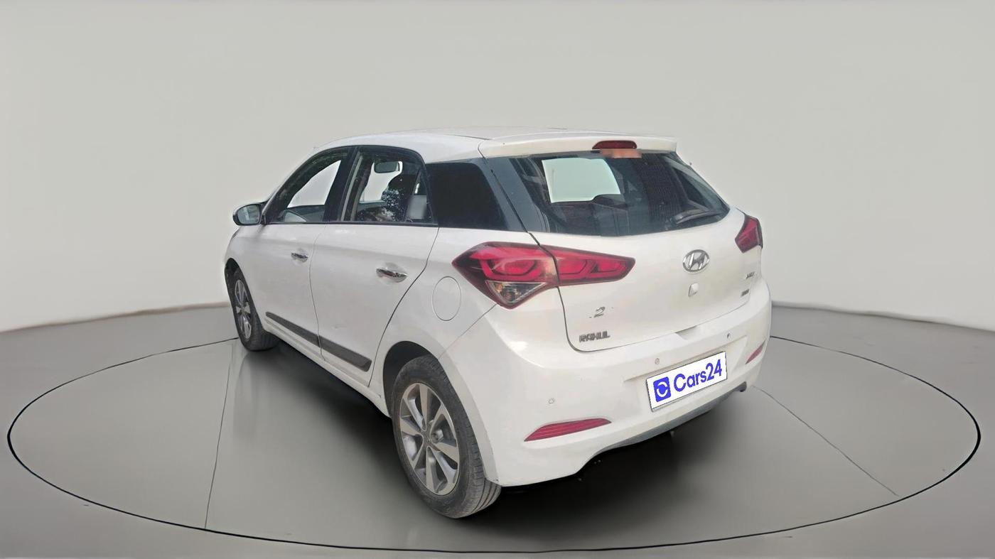 2016 Hyundai Elite i20 ASTA 1.4 CRDI (O), Diesel, Manual, 1,16,472 km, exterior