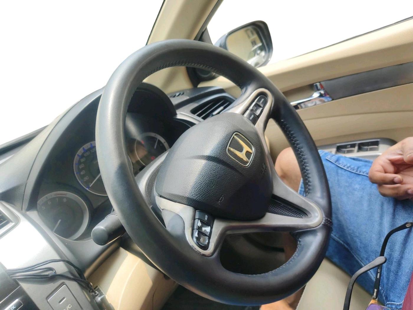 2012 Honda City 1.5L I-VTEC V MT, Petrol, Manual, 1,31,519 km, interior