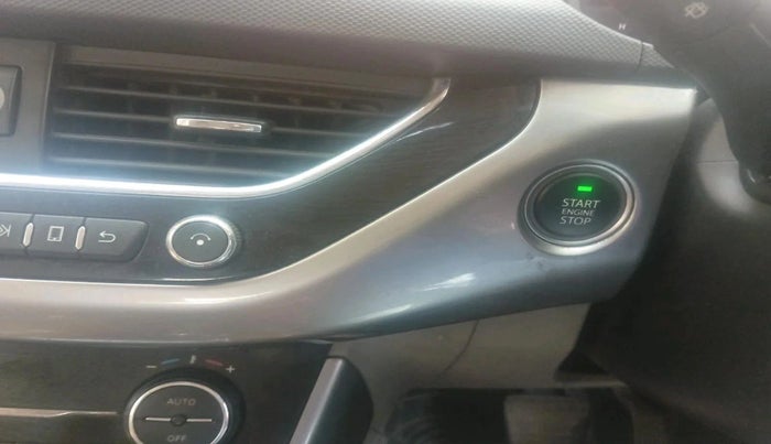 2018 Tata NEXON XZA PLUS PETROL DUAL TONE, Petrol, Automatic, 57,623 km, interior