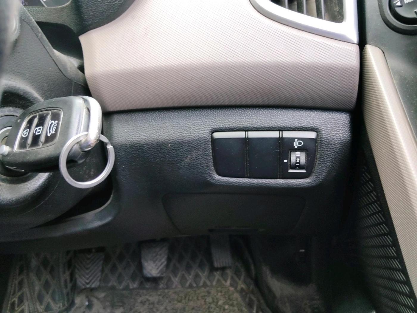 2019 Hyundai Creta E PLUS 1.4 DIESEL, Diesel, Manual, 75,843 km, interior