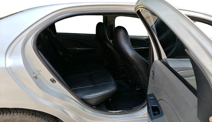2012 Toyota Etios G, CNG, Manual, 1,97,914 km, interior
