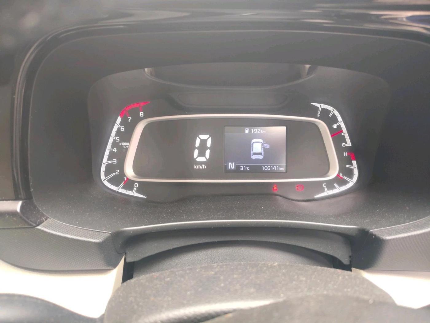 2020 KIA SONET HTX 1.0 IMT, Petrol, Manual, 1,06,141 km, interior