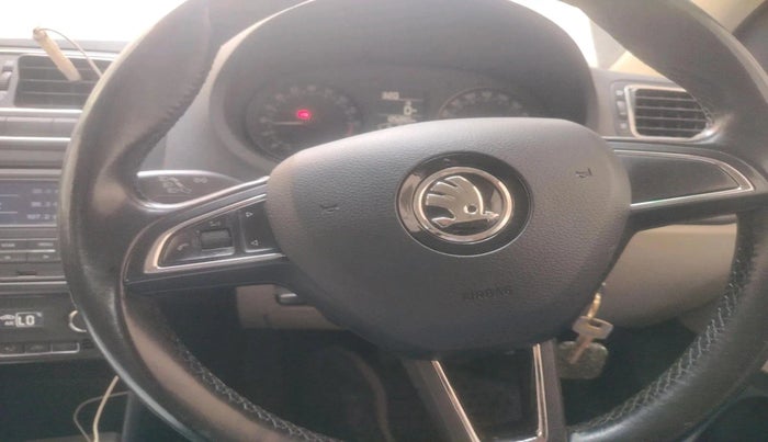 2016 Skoda Rapid AMBITION 1.5 TDI, Diesel, Manual, 1,25,280 km, interior