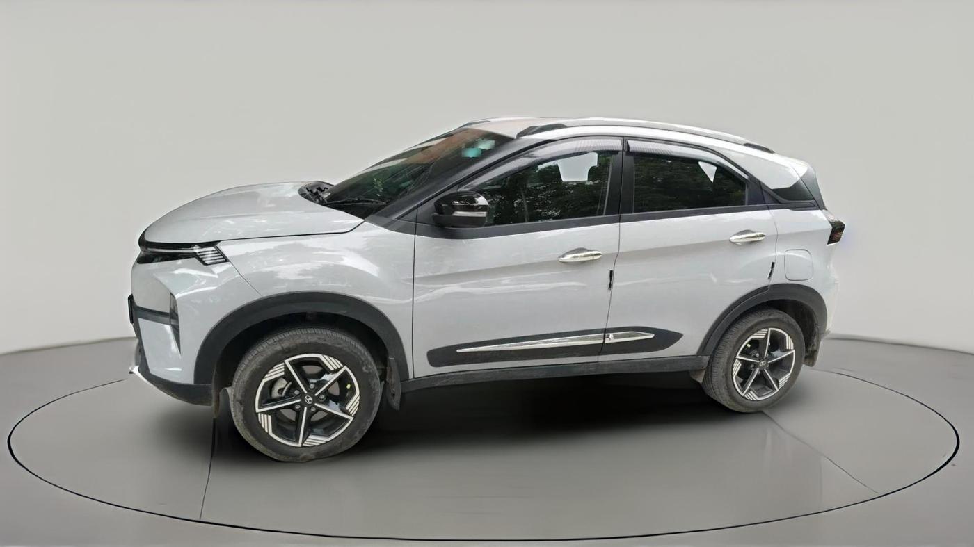 2026 Tata NEXON Pure Plus 1.2 iCNG 6MT, CNG, Manual, 5,288 km, exterior