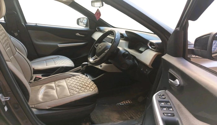 2021 Nissan MAGNITE XL TURBO CVT, Petrol, Automatic, 95,826 km, interior