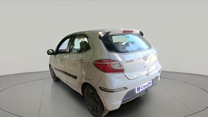 2016 Tata Tiago XT PETROL, CNG, Manual, 83,697 km, exterior