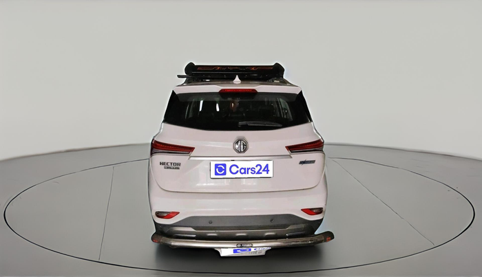 2022 MG HECTOR PLUS SUPER 1.5 PETROL TURBO HYBRID MT 7-STR, Petrol, Manual, 20,063 km, exterior