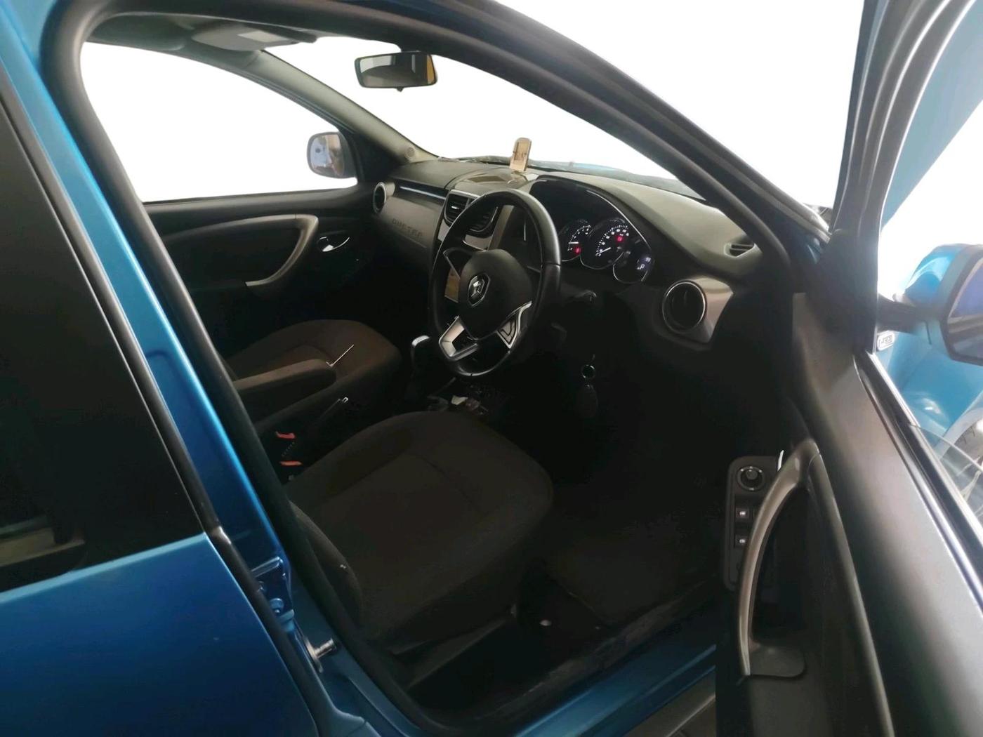 2020 Renault Duster RXZ 1.3 TURBO PETROL CVT, Petrol, Automatic, 99,150 km, interior
