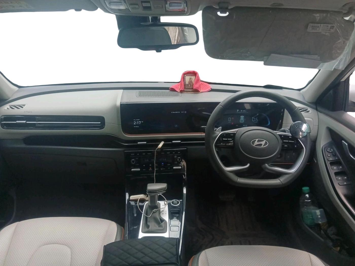 2024 Hyundai Creta SX TECH 1.5 PETROL iVT, Petrol, Automatic, 7,331 km, interior