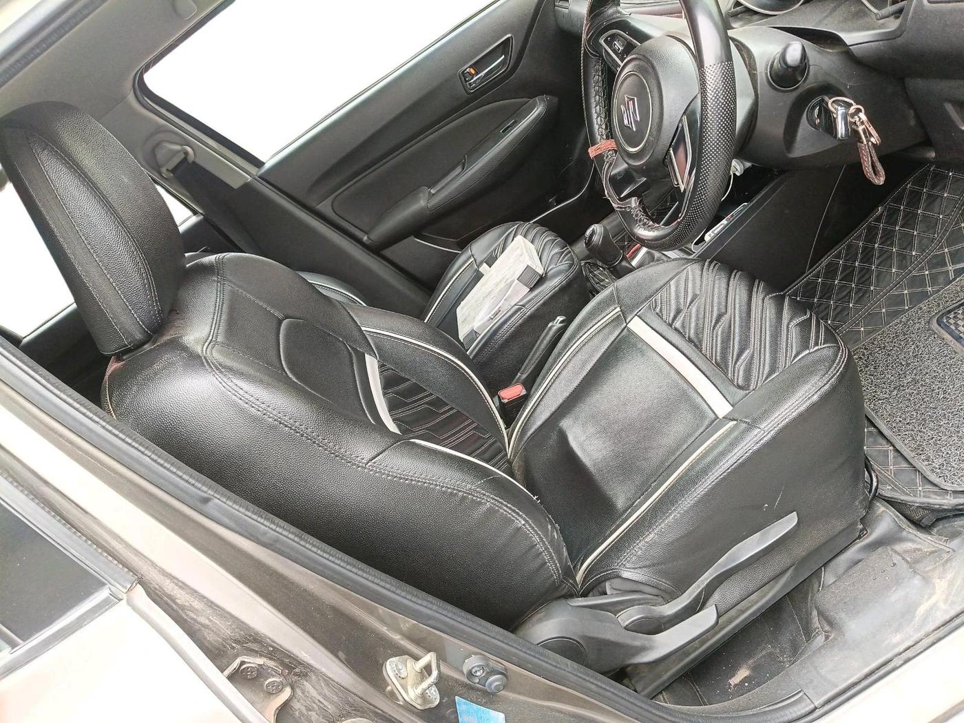 2020 Maruti Swift VXI, CNG, Manual, 67,761 km, interior