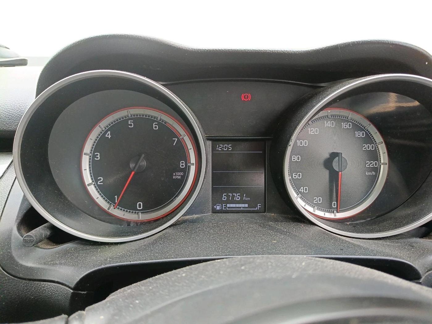 2020 Maruti Swift VXI, CNG, Manual, 67,761 km, interior