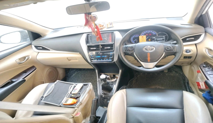 2021 Toyota YARIS G MT, CNG, Manual, 69,069 km, interior