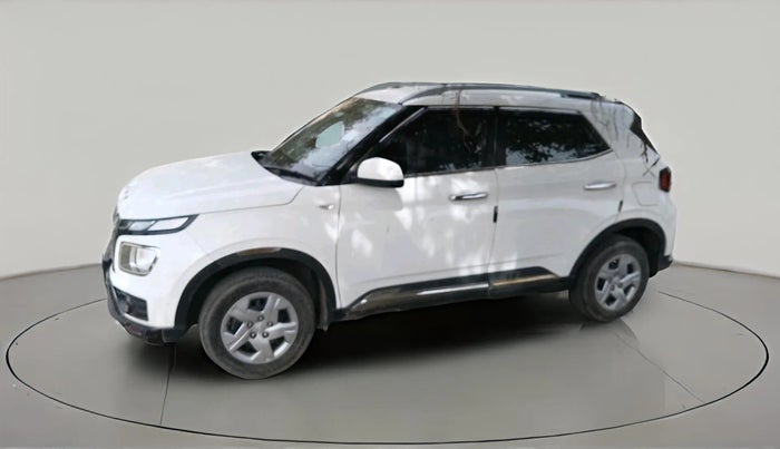 2022 Hyundai VENUE S 1.2, Petrol, Manual, 48,556 km, exterior