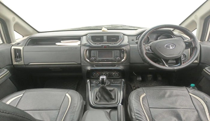 2018 Tata Hexa XM 4X2 7 STR, Diesel, Manual, 1,59,872 km, interior