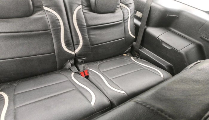 2018 Tata Hexa XM 4X2 7 STR, Diesel, Manual, 1,59,872 km, interior