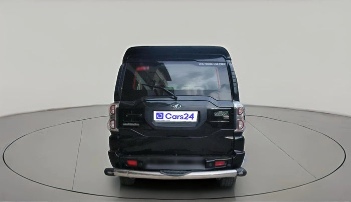 2016 Mahindra Scorpio S10, Diesel, Manual, 74,807 km, exterior