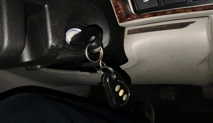 2016 Mahindra Scorpio S10, Diesel, Manual, 74,807 km, interior