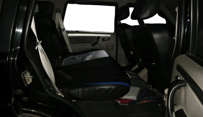 2016 Mahindra Scorpio S10, Diesel, Manual, 74,807 km, interior